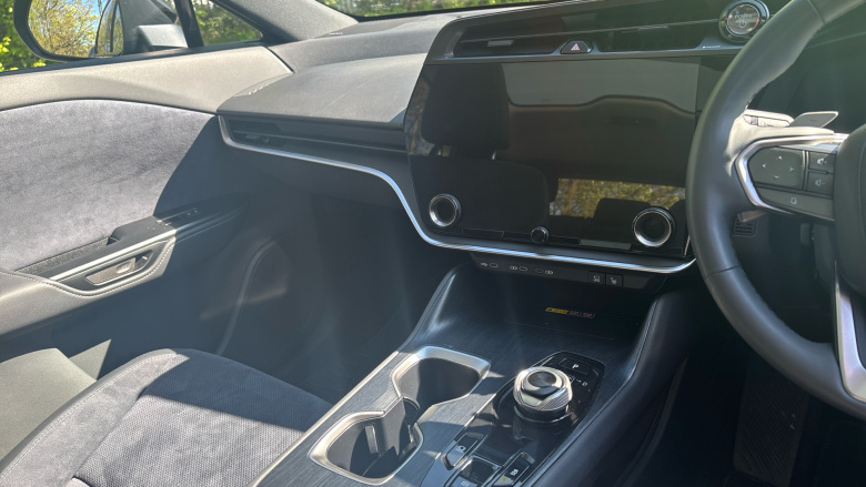Lexus Rz 450e 230kW Direct4 Takumi 71 kWh 5dr Auto Electric Estate